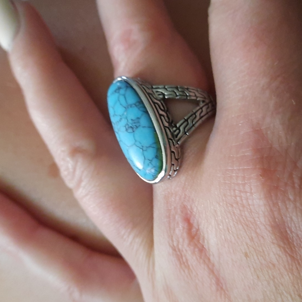 Beautiful turquoise ring sz 7